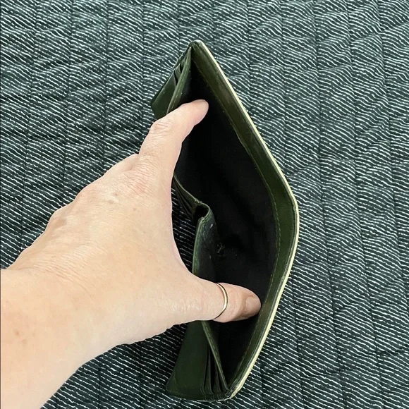 Vintage Leather Diesel Striped Green Wallet and Black True Religion Wallet Set - Picture 4 of 11